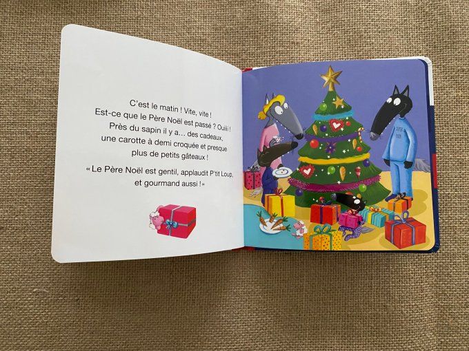 Livre p'tit loup attend le Père Noël Auzou d'occasion