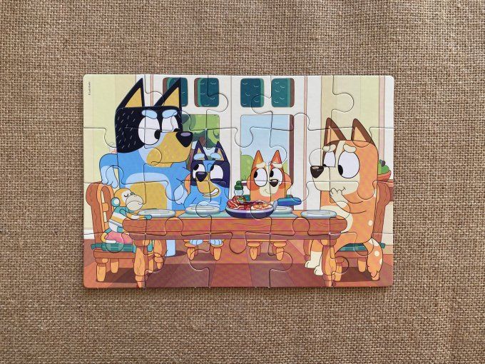 Puzzle Bluey 2x20 pièces Clementoni d'occasion 