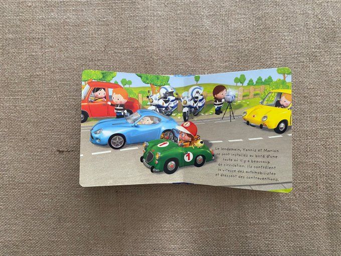 Livre La moto de police de Yannis d'occasion  