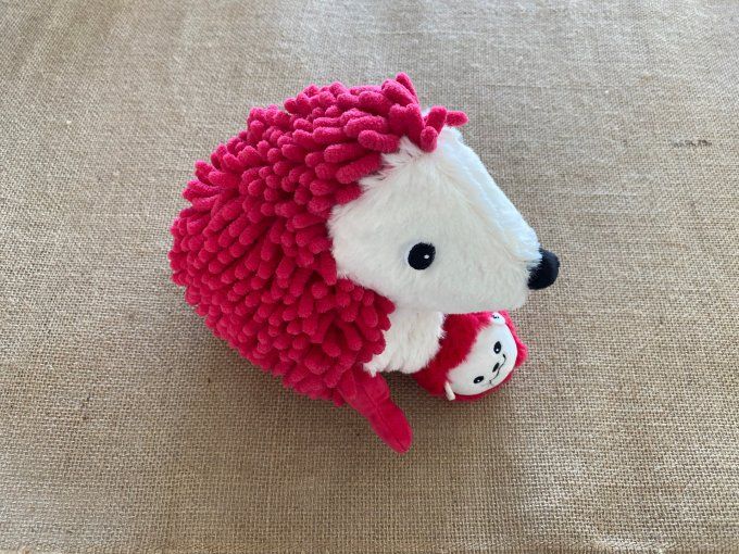 Peluche hérisson Piktou maman et son bébé betterave Les Ptipotos Les Déglingos - Article Neuf