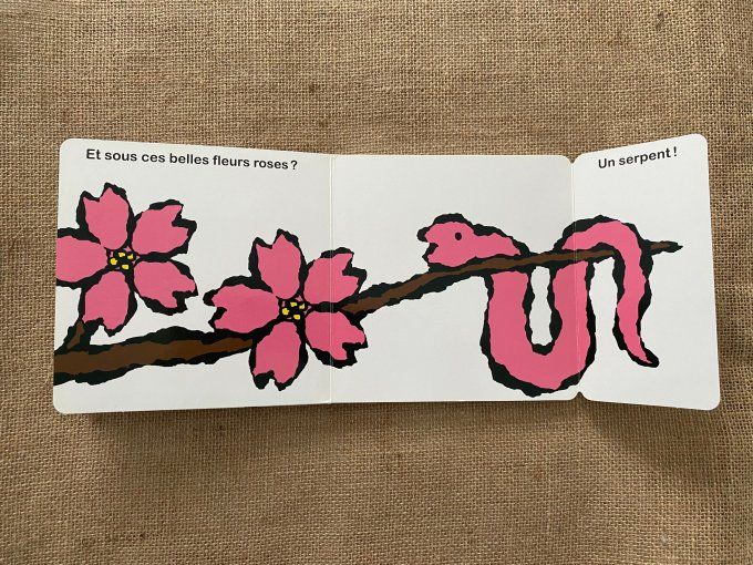 Livre Qui se cache sous les fleurs Yusuke Yonezu d'occasion
