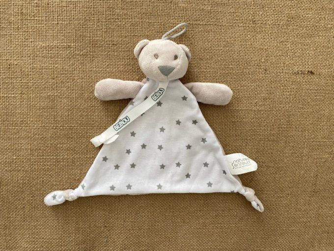 Doudou plat ours beige blanc étoiles grises Bebiou Natures & Senteurs d'occasion