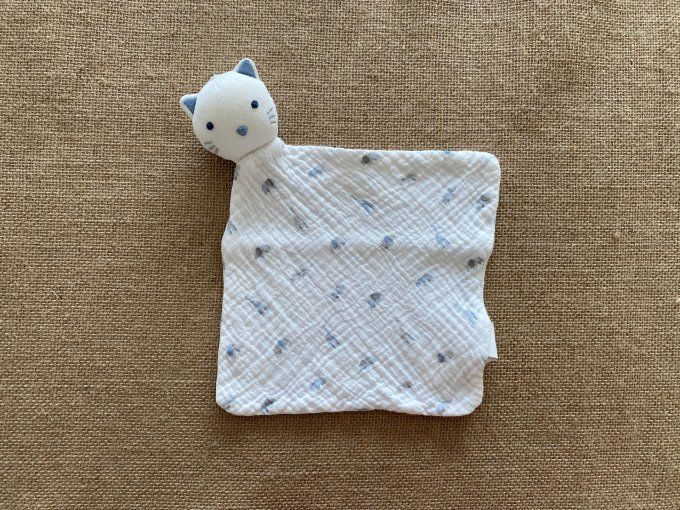 Doudou plat chat blanc bleu éléphant girafe Obaibi d'occasion