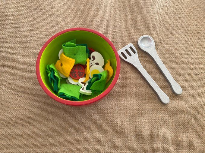 Aliments factices Ensemble saladier en bois Oxybul d'occasion