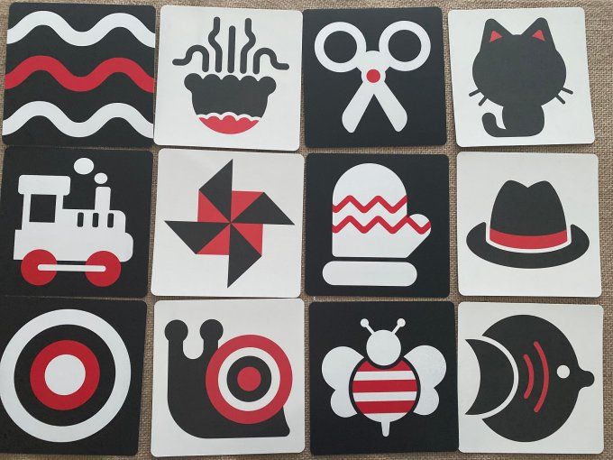 Cartes de stimulation visuelle pour bébé Montessori d'occasion 