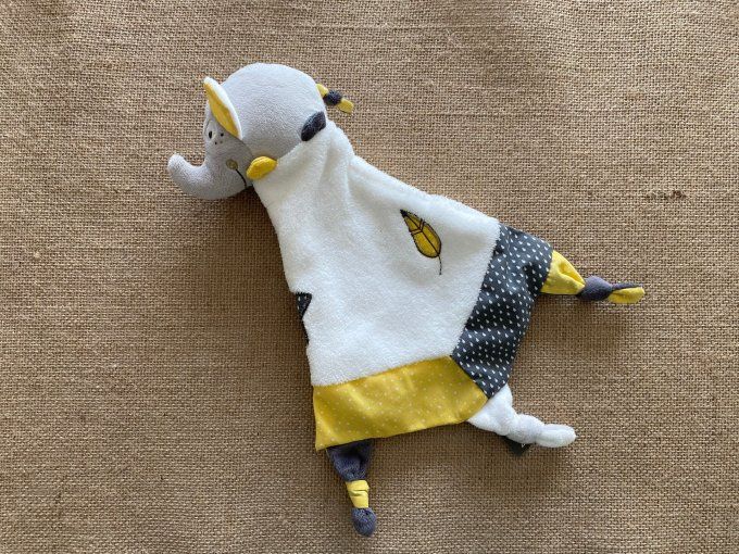 Doudou plat éléphant Baby jaune gris Baby Déco Sauthon d'occasion 