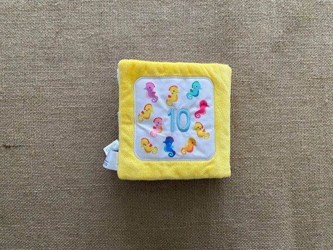 Livre tissu à compter 1,2,3...Tam Tam d'occasion