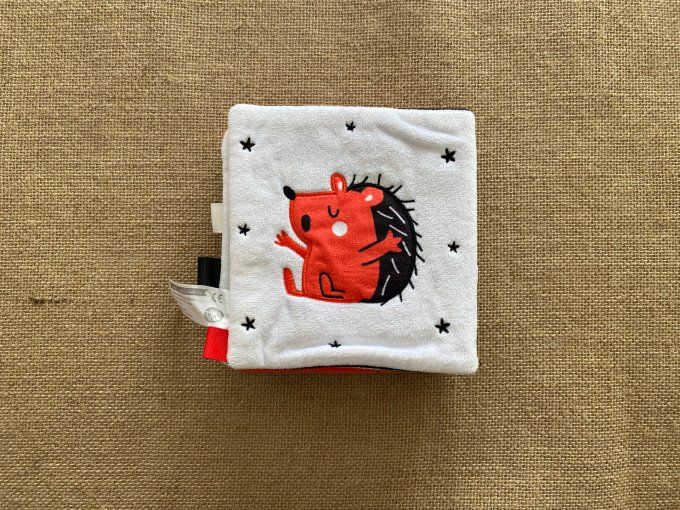 Livre tissu Mon tout-doux en noir et blanc Petit chat Tam Tam - Article Neuf