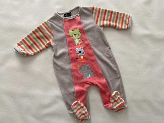 Pyjama velours léger gris rose motifs chat lion éléphant Influx 6 mois
